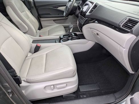 Certified 2018 Honda Ridgeline RTL-E image 19