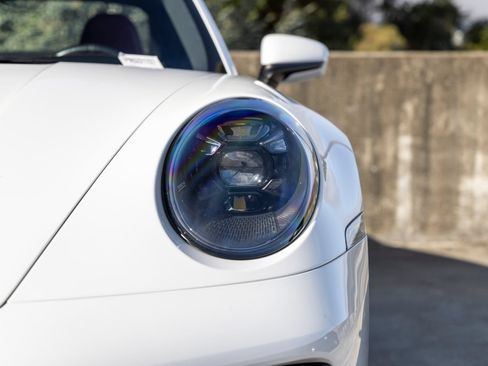 Used 2022 Porsche 911 Carrera GTS RWD image 18