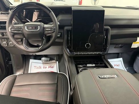 New 2026 GMC Yukon XL AT4 Ultimate AWD/4WD image 15