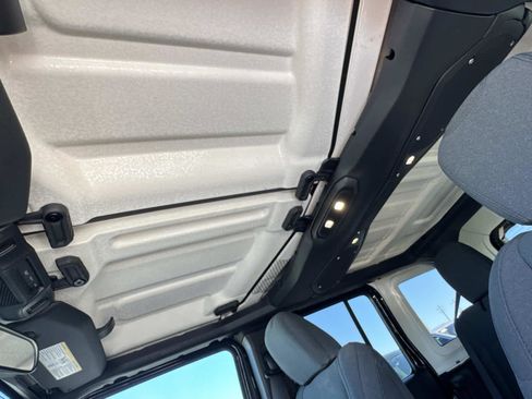New 2026 Jeep Wrangler Unlimited Sport AWD/4WD image 12