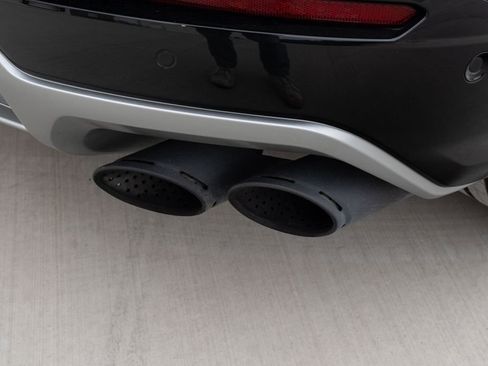 Used 2019 Lamborghini Urus image 16