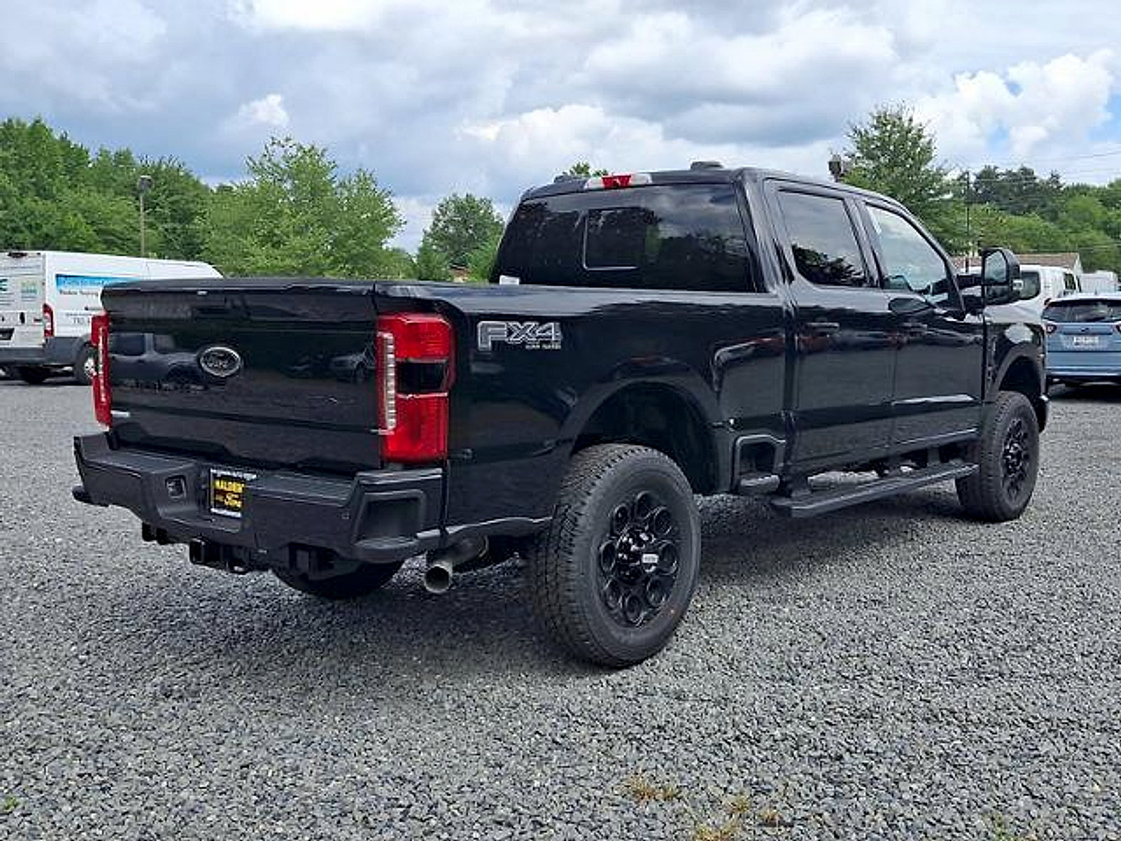 New 2026 Ford F250 XLT w/ XLT Premium Package AWD/4WD image 4