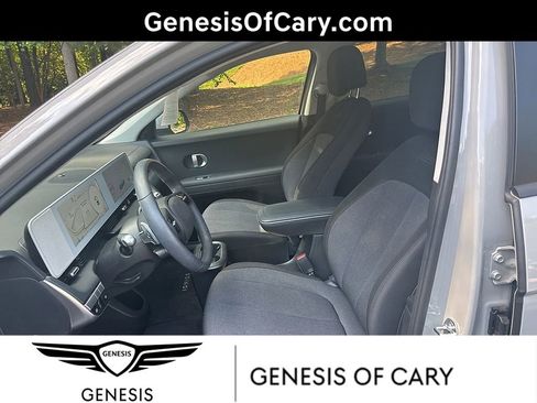 Used 2024 Hyundai Ioniq 5 SEL RWD image 1
