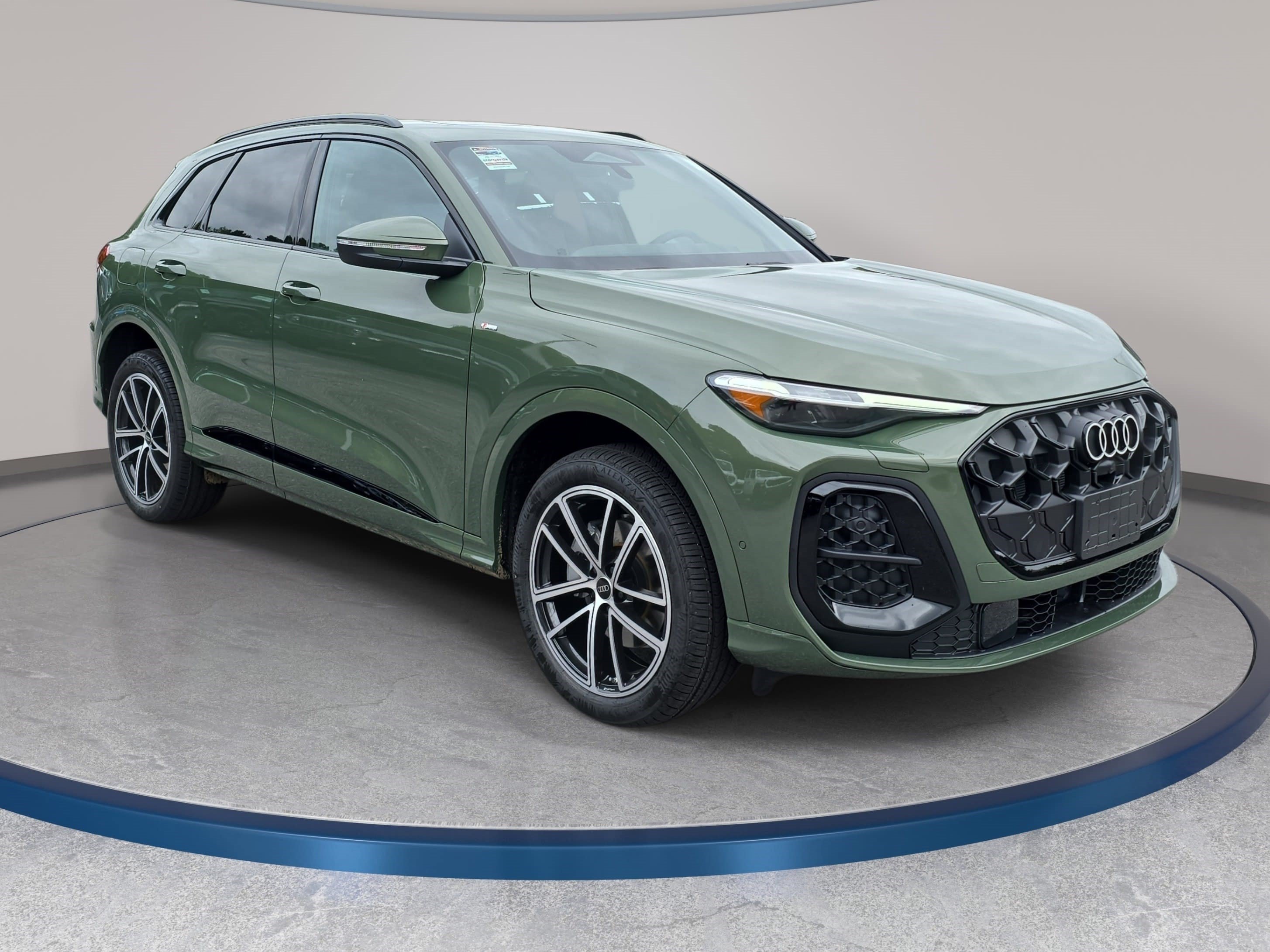 New 2026 Audi Q5 Premium Plus AWD/4WD image 3