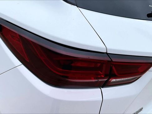 Used 2023 Chevrolet Blazer LT FWD image 27
