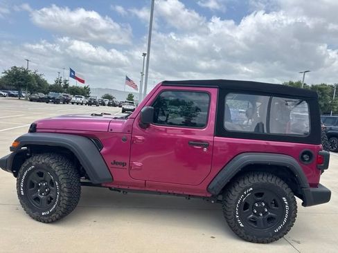 Used 2024 Jeep Wrangler Sport AWD/4WD image 6