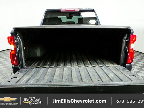 Used 2022 Chevrolet Silverado 1500 Custom AWD/4WD image 26