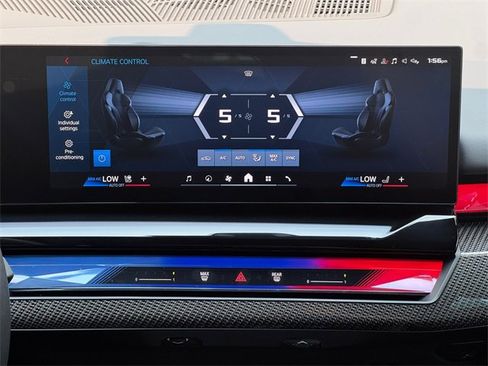 Used 2025 BMW M5 w/ Carbon Package image 16