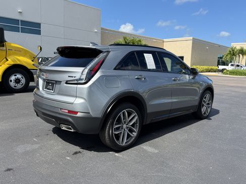 Certified 2023 Cadillac XT4 Sport FWD image 3