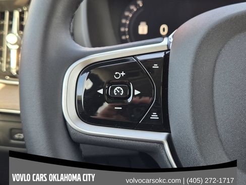 Used 2026 Volvo XC90 B6 Plus w/ Protection Package Premier AWD/4WD image 28