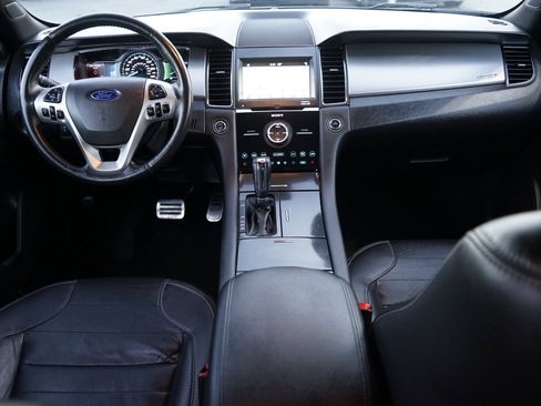 Used 2019 Ford Taurus SHO image 16