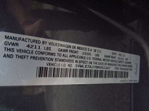 Used 2011 Volkswagen Jetta SEL image 5