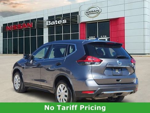Used 2020 Nissan Rogue S image 5