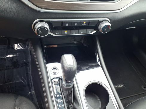 Used 2023 Nissan Altima 2.5 SV image 13