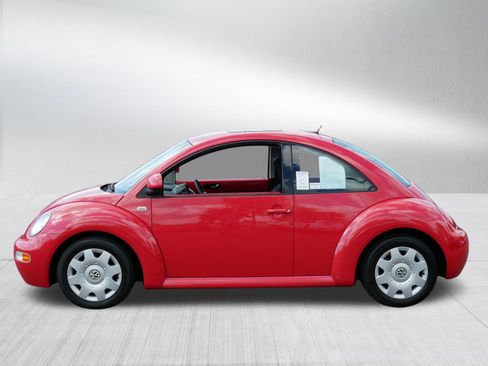 Used 1999 Volkswagen Beetle GLS FWD image 4