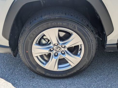 Certified 2025 Toyota RAV4 XLE w/ Convenience Package AWD/4WD image 15