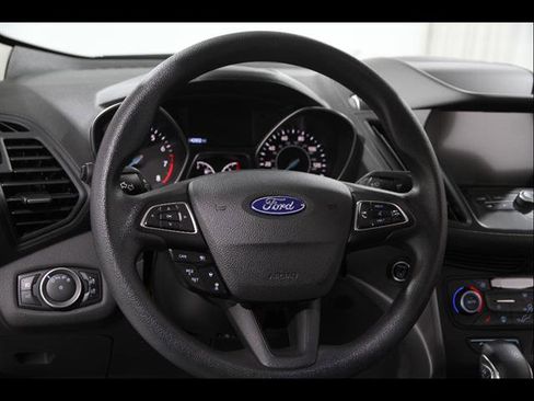 Used 2019 Ford Escape SE FWD image 8