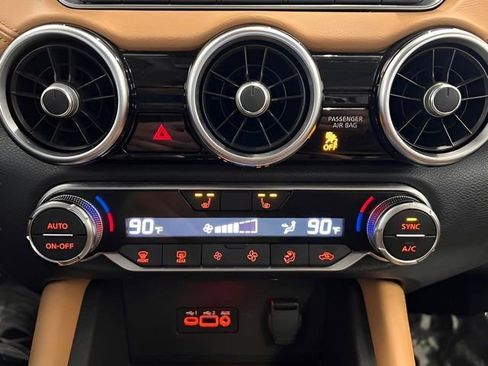 Used 2021 Nissan Sentra SV w/ SV Premium Package image 28