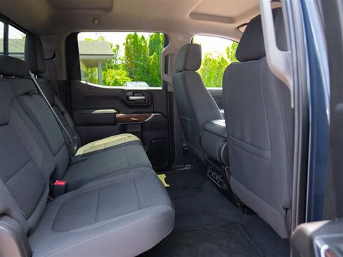 Used 2020 GMC Sierra 1500 SLE w/ X31 Off-Road Package AWD/4WD image 23