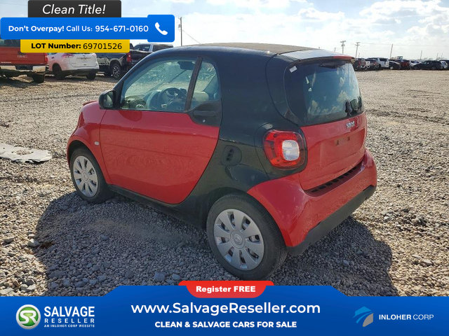 Used 2017 smart fortwo Coupe RWD image 3