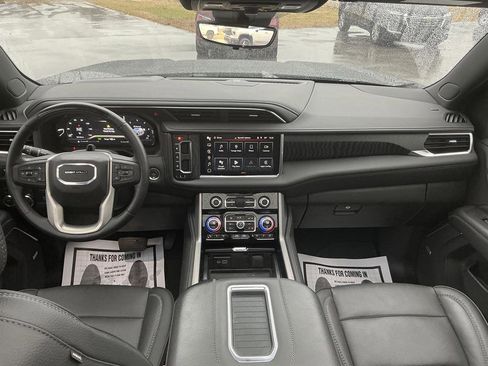 Used 2024 GMC Yukon Denali w/ Advanced Technology Package image 20