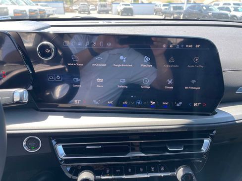 New 2025 Chevrolet Traverse LT w/ LPO, Floor Liner Package image 23