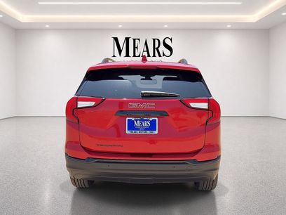 Used 2023 GMC Terrain SLE w/ Driver Convenience Package