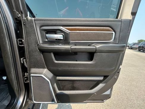 Used 2023 RAM 3500 Laramie AWD/4WD image 54