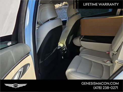 New 2026 Genesis GV70 2.5T Select image 12