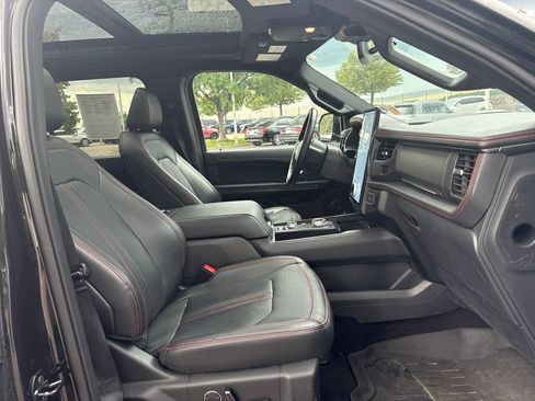 Used 2023 Ford Expedition Limited AWD/4WD image 26