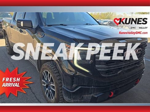 Used 2023 GMC Sierra 1500 AT4 w/ AT4 Premium Package AWD/4WD image 1