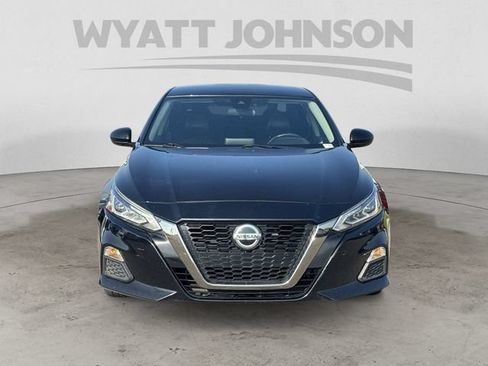 Used 2022 Nissan Altima 2.5 SR FWD image 8