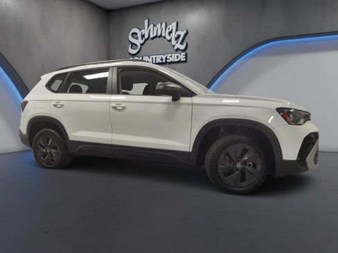 Used 2025 Volkswagen Taos S FWD image 3
