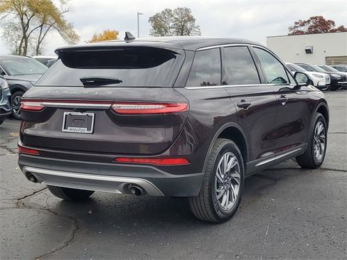 Certified 2023 Lincoln Corsair AWD w/ Equipment Group 101A image 7