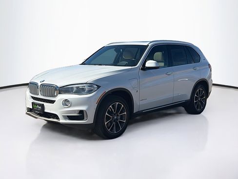 Used 2018 BMW X5 xDrive40e AWD/4WD image 3