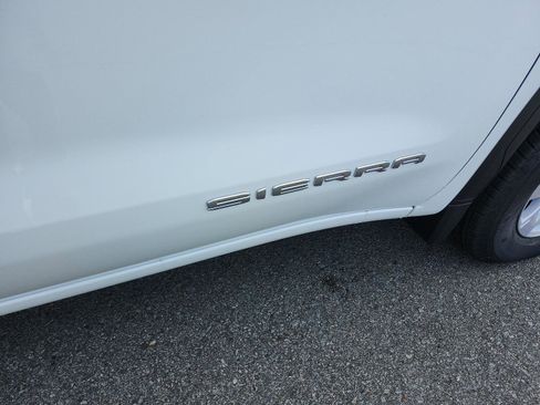 New 2026 GMC Sierra 1500 Pro w/ Pro Value Package image 5