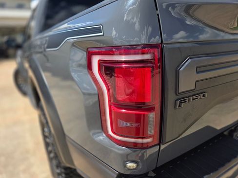 Used 2020 Ford F150 Raptor w/ Equipment Group 802A Luxury AWD/4WD image 34