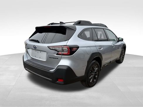 Used 2024 Subaru Outback Onyx Edition image 9