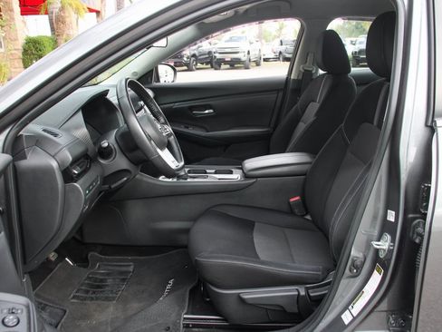 Used 2021 Nissan Sentra SV image 16