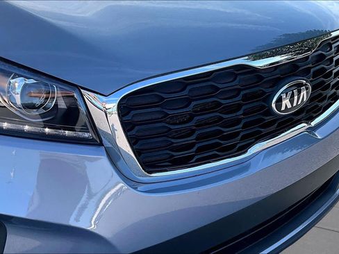 Used 2019 Kia Sorento L FWD image 32