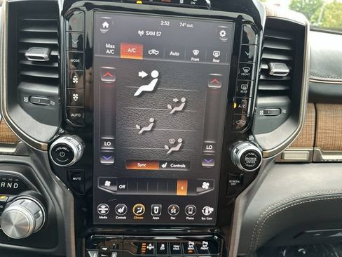 Used 2019 RAM 1500 Limited AWD/4WD image 19