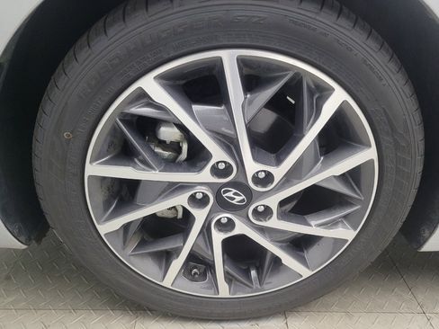 Used 2020 Hyundai Elantra Limited w/ Ultimate Package 03 FWD image 31