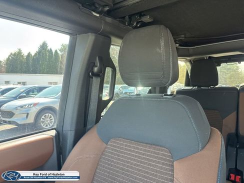 Used 2023 Ford Bronco Outer Banks AWD/4WD image 38