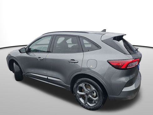 Used 2024 Ford Escape ST-Line image 5