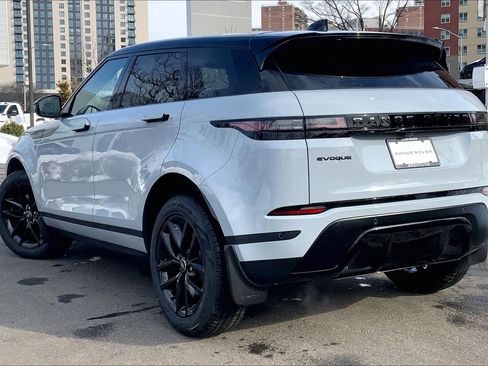 New 2026 Land Rover Range Rover Evoque S image 12
