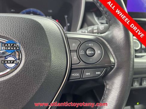 Used 2024 Toyota Corolla Cross XLE AWD/4WD image 23