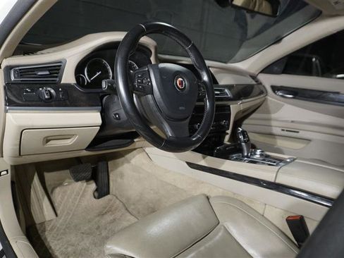 Used 2012 BMW 750Li xDrive image 12