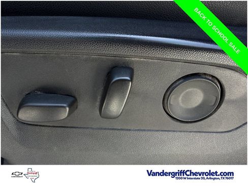 Used 2025 GMC Sierra 2500 AT4 AWD/4WD image 23