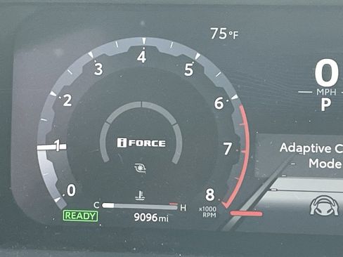 Used 2025 Toyota 4Runner TRD Off-Road Premium image 9