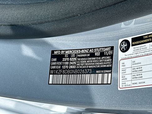 Used 2022 Mercedes-Benz E 350 Sedan w/ AMG Line Exterior image 27